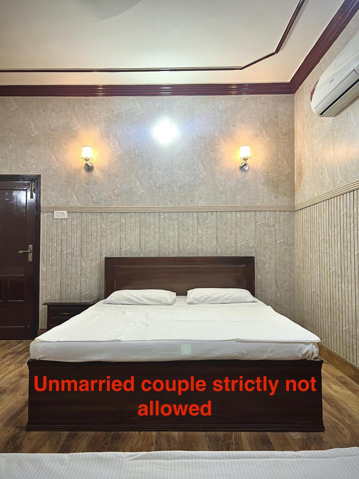 Hotel Babar House Faisalabad Exterior foto