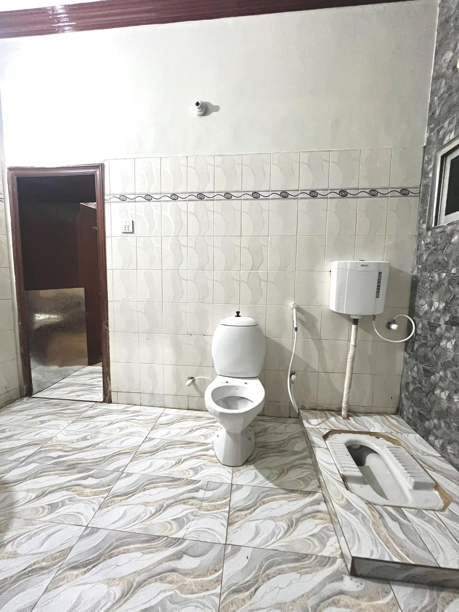 Hotel Babar House Faisalabad Exterior foto